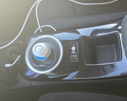 Серый Ниссан Лиф, объемом двигателя 0 л и пробегом 108 тыс. км за 8700 $, фото 12 на Automoto.ua