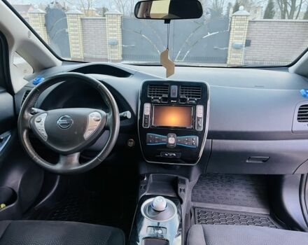 Сірий Ніссан Ліф, об'ємом двигуна 0 л та пробігом 125 тис. км за 8600 $, фото 6 на Automoto.ua