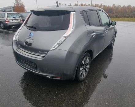 Серый Ниссан Лиф, объемом двигателя 0 л и пробегом 130 тыс. км за 8000 $, фото 7 на Automoto.ua