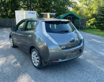 Серый Ниссан Лиф, объемом двигателя 0 л и пробегом 26 тыс. км за 2200 $, фото 4 на Automoto.ua