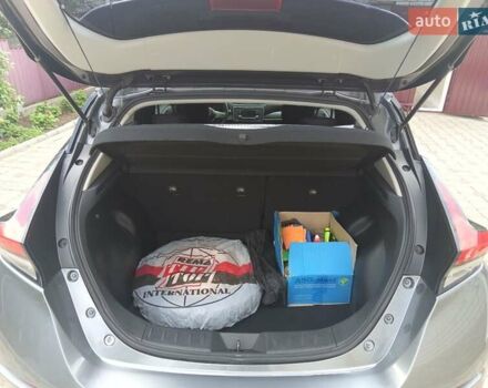 Сірий Ніссан Ліф, об'ємом двигуна 0 л та пробігом 61 тис. км за 18000 $, фото 10 на Automoto.ua