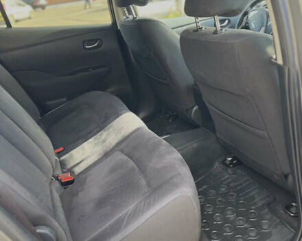 Сірий Ніссан Ліф, об'ємом двигуна 0 л та пробігом 125 тис. км за 6900 $, фото 18 на Automoto.ua