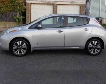 Серый Ниссан Лиф, объемом двигателя 0 л и пробегом 63 тыс. км за 3800 $, фото 2 на Automoto.ua