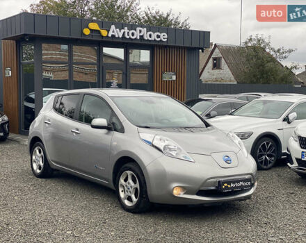 Серый Ниссан Лиф, объемом двигателя 0 л и пробегом 106 тыс. км за 8500 $, фото 4 на Automoto.ua