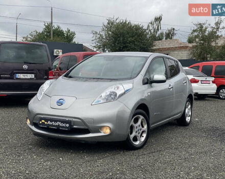 Серый Ниссан Лиф, объемом двигателя 0 л и пробегом 106 тыс. км за 8500 $, фото 2 на Automoto.ua