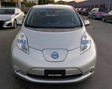 Серый Ниссан Лиф, объемом двигателя 0 л и пробегом 50 тыс. км за 6500 $, фото 1 на Automoto.ua