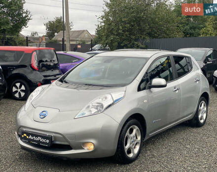 Серый Ниссан Лиф, объемом двигателя 0 л и пробегом 106 тыс. км за 8500 $, фото 9 на Automoto.ua