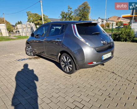 Серый Ниссан Лиф, объемом двигателя 0 л и пробегом 88 тыс. км за 12500 $, фото 5 на Automoto.ua