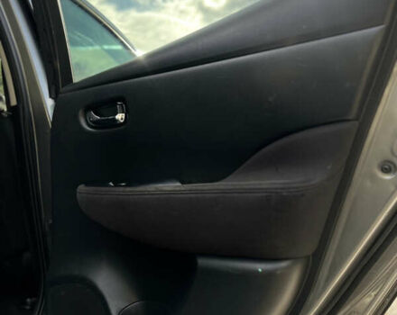 Сірий Ніссан Ліф, об'ємом двигуна 0 л та пробігом 125 тис. км за 6900 $, фото 21 на Automoto.ua