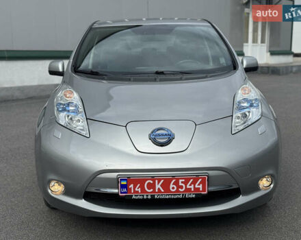 Сірий Ніссан Ліф, об'ємом двигуна 0 л та пробігом 100 тис. км за 8000 $, фото 8 на Automoto.ua