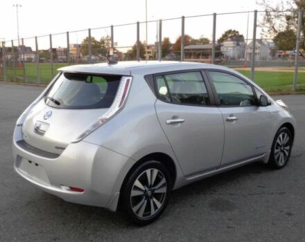 Серый Ниссан Лиф, объемом двигателя 0 л и пробегом 59 тыс. км за 3100 $, фото 1 на Automoto.ua