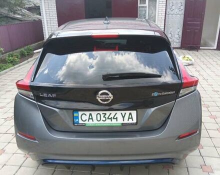 Сірий Ніссан Ліф, об'ємом двигуна 0 л та пробігом 61 тис. км за 18000 $, фото 6 на Automoto.ua