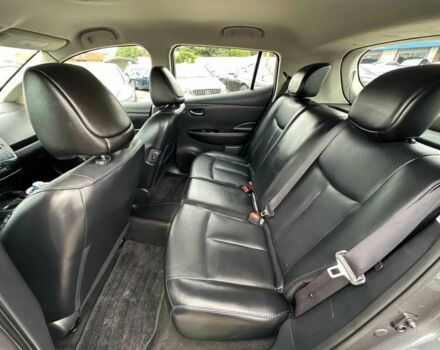 Серый Ниссан Лиф, объемом двигателя 0 л и пробегом 50 тыс. км за 4500 $, фото 12 на Automoto.ua