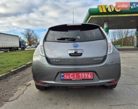 Сірий Ніссан Ліф, об'ємом двигуна 0 л та пробігом 65 тис. км за 8750 $, фото 3 на Automoto.ua