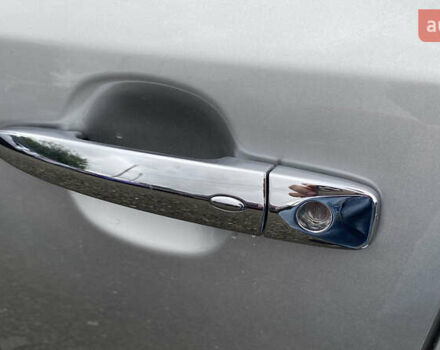 Серый Ниссан Лиф, объемом двигателя 0 л и пробегом 106 тыс. км за 8500 $, фото 52 на Automoto.ua