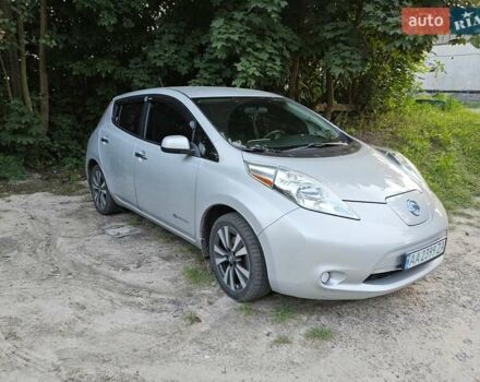 Серый Ниссан Лиф, объемом двигателя 0 л и пробегом 178 тыс. км за 7500 $, фото 1 на Automoto.ua