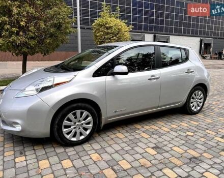 Серый Ниссан Лиф, объемом двигателя 0 л и пробегом 107 тыс. км за 7100 $, фото 6 на Automoto.ua