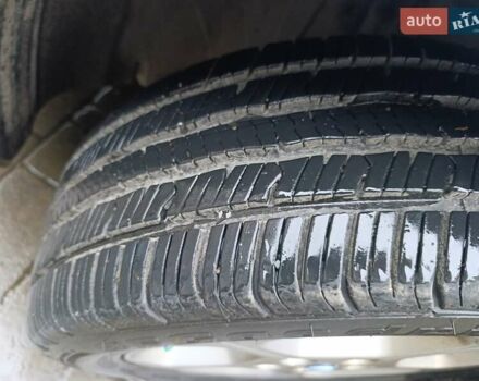 Сірий Ніссан Ліф, об'ємом двигуна 0 л та пробігом 85 тис. км за 8600 $, фото 1 на Automoto.ua