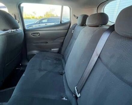 Серый Ниссан Лиф, объемом двигателя 0 л и пробегом 90 тыс. км за 8500 $, фото 4 на Automoto.ua