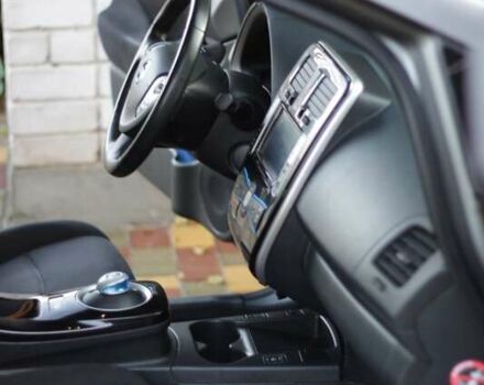 Серый Ниссан Лиф, объемом двигателя 0 л и пробегом 88 тыс. км за 8700 $, фото 36 на Automoto.ua