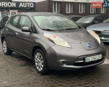 Серый Ниссан Лиф, объемом двигателя 0 л и пробегом 102 тыс. км за 8200 $, фото 5 на Automoto.ua