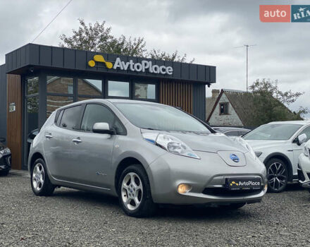 Серый Ниссан Лиф, объемом двигателя 0 л и пробегом 106 тыс. км за 8500 $, фото 5 на Automoto.ua