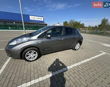 Серый Ниссан Лиф, объемом двигателя 0 л и пробегом 83 тыс. км за 7800 $, фото 2 на Automoto.ua