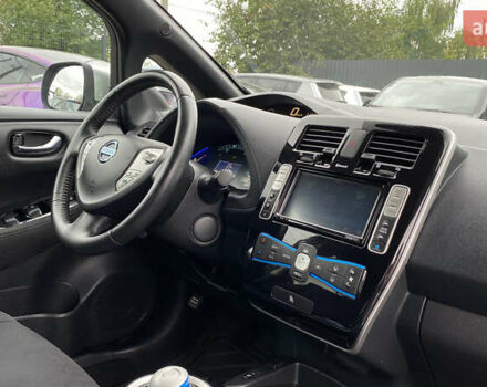 Серый Ниссан Лиф, объемом двигателя 0 л и пробегом 106 тыс. км за 8500 $, фото 40 на Automoto.ua