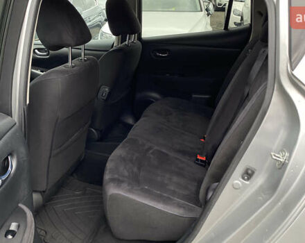 Серый Ниссан Лиф, объемом двигателя 0 л и пробегом 106 тыс. км за 8500 $, фото 60 на Automoto.ua