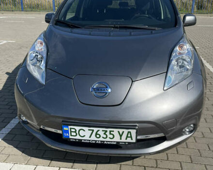 Серый Ниссан Лиф, объемом двигателя 0 л и пробегом 83 тыс. км за 7800 $, фото 5 на Automoto.ua