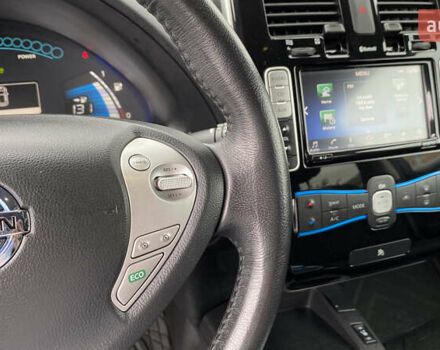 Серый Ниссан Лиф, объемом двигателя 0 л и пробегом 106 тыс. км за 8500 $, фото 43 на Automoto.ua