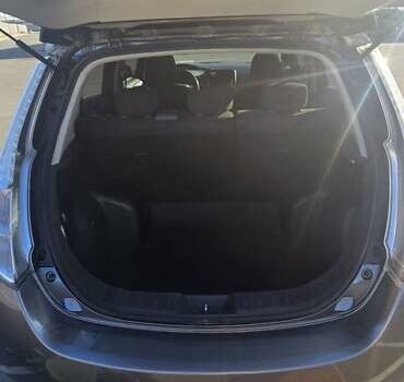 Серый Ниссан Лиф, объемом двигателя 0 л и пробегом 108 тыс. км за 8700 $, фото 6 на Automoto.ua