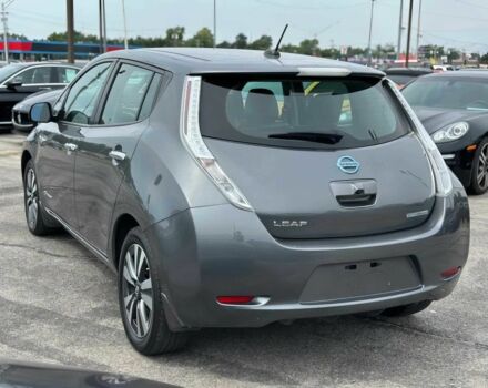 Серый Ниссан Лиф, объемом двигателя 0 л и пробегом 50 тыс. км за 4500 $, фото 4 на Automoto.ua