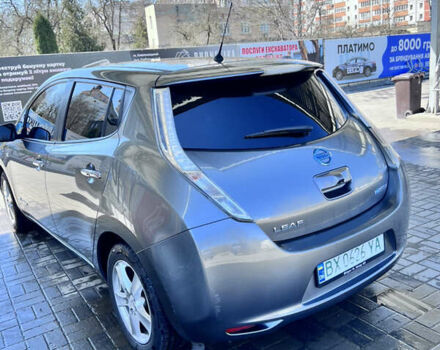 Серый Ниссан Лиф, объемом двигателя 0 л и пробегом 149 тыс. км за 8500 $, фото 2 на Automoto.ua