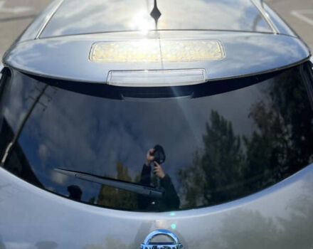 Сірий Ніссан Ліф, об'ємом двигуна 0 л та пробігом 125 тис. км за 6900 $, фото 13 на Automoto.ua