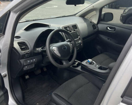 Сірий Ніссан Ліф, об'ємом двигуна 0 л та пробігом 90 тис. км за 7500 $, фото 7 на Automoto.ua