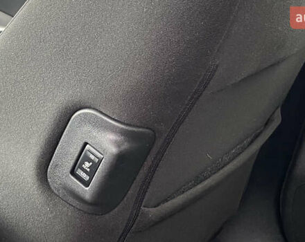 Серый Ниссан Лиф, объемом двигателя 0 л и пробегом 106 тыс. км за 8500 $, фото 62 на Automoto.ua