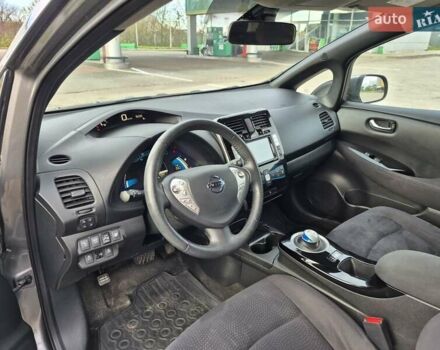Сірий Ніссан Ліф, об'ємом двигуна 0 л та пробігом 65 тис. км за 8750 $, фото 9 на Automoto.ua