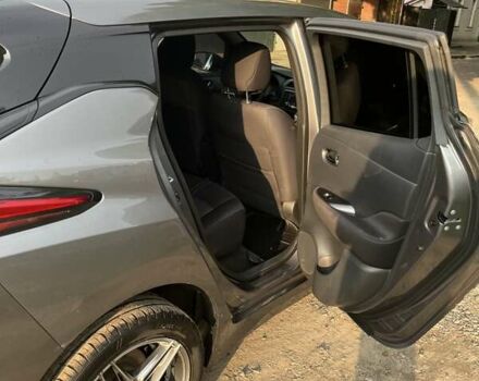 Сірий Ніссан Ліф, об'ємом двигуна 0 л та пробігом 82 тис. км за 14300 $, фото 26 на Automoto.ua