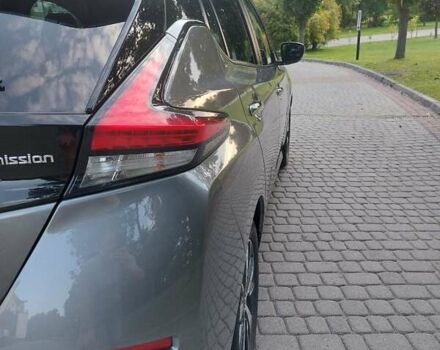Сірий Ніссан Ліф, об'ємом двигуна 0 л та пробігом 106 тис. км за 12500 $, фото 6 на Automoto.ua