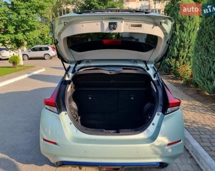 Сірий Ніссан Ліф, об'ємом двигуна 0 л та пробігом 173 тис. км за 10850 $, фото 11 на Automoto.ua