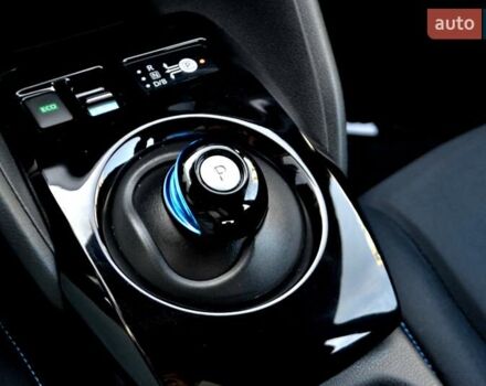 Сірий Ніссан Ліф, об'ємом двигуна 0 л та пробігом 119 тис. км за 12300 $, фото 32 на Automoto.ua