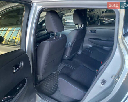 Серый Ниссан Лиф, объемом двигателя 0 л и пробегом 43 тыс. км за 12999 $, фото 10 на Automoto.ua