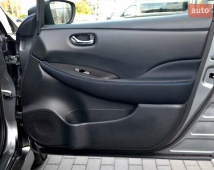 Сірий Ніссан Ліф, об'ємом двигуна 0 л та пробігом 119 тис. км за 12300 $, фото 133 на Automoto.ua