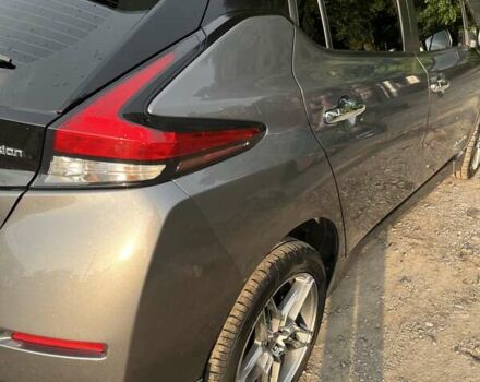 Сірий Ніссан Ліф, об'ємом двигуна 0 л та пробігом 82 тис. км за 14300 $, фото 4 на Automoto.ua