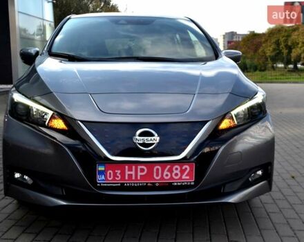 Сірий Ніссан Ліф, об'ємом двигуна 0 л та пробігом 119 тис. км за 12300 $, фото 171 на Automoto.ua