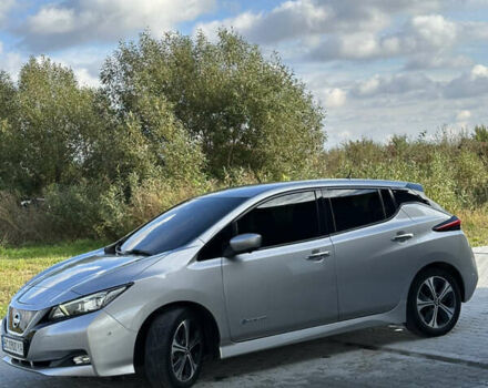 Сірий Ніссан Ліф, об'ємом двигуна 0 л та пробігом 147 тис. км за 11500 $, фото 7 на Automoto.ua