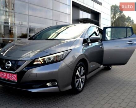 Сірий Ніссан Ліф, об'ємом двигуна 0 л та пробігом 119 тис. км за 12300 $, фото 139 на Automoto.ua