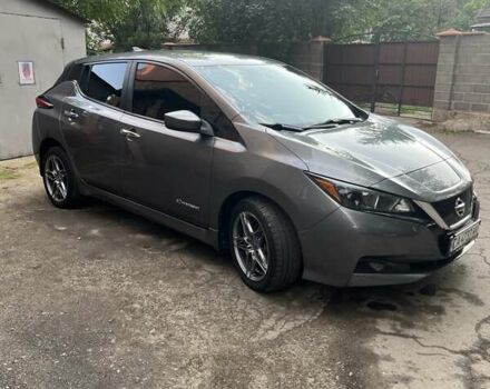 Сірий Ніссан Ліф, об'ємом двигуна 0 л та пробігом 82 тис. км за 14300 $, фото 2 на Automoto.ua