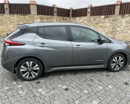 Серый Ниссан Лиф, объемом двигателя 0 л и пробегом 127 тыс. км за 11500 $, фото 3 на Automoto.ua